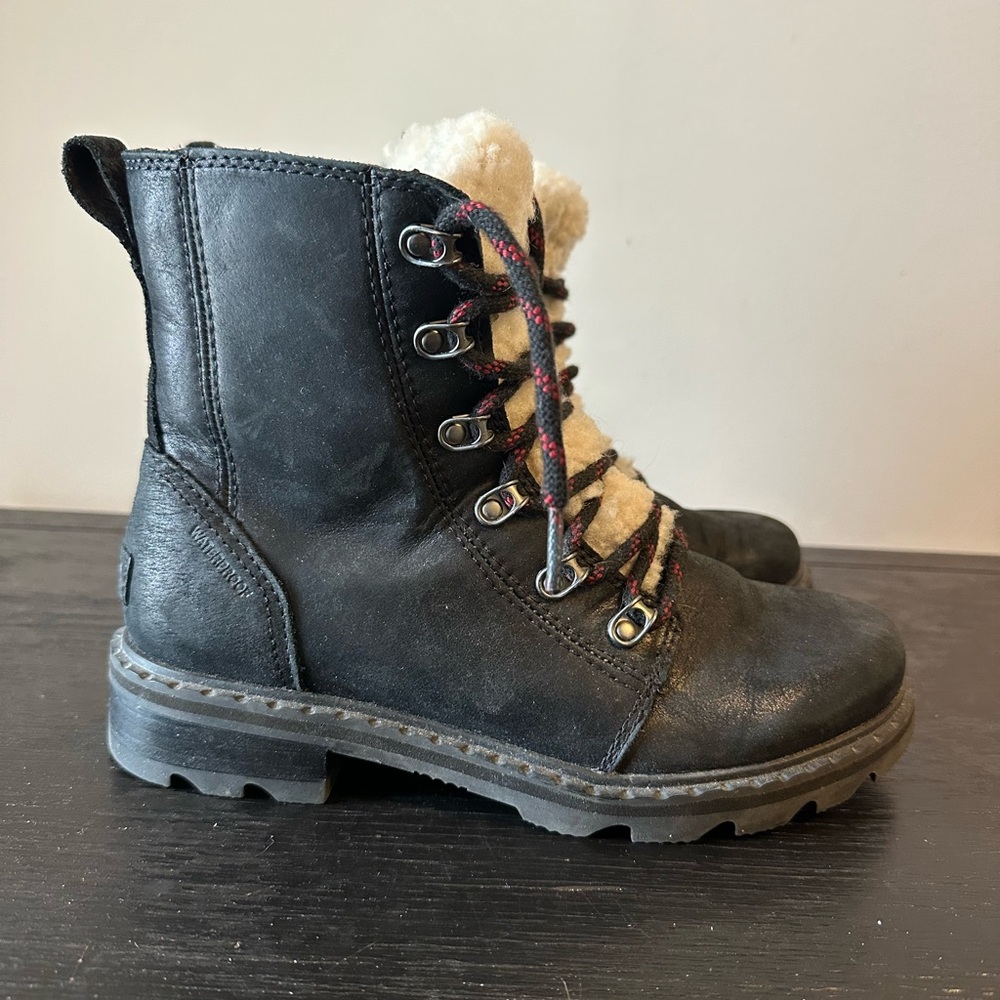 SOREL Lennox Genuine Shearling Trim Waterproof Lace-Up Boot in Black Women’s 7.5